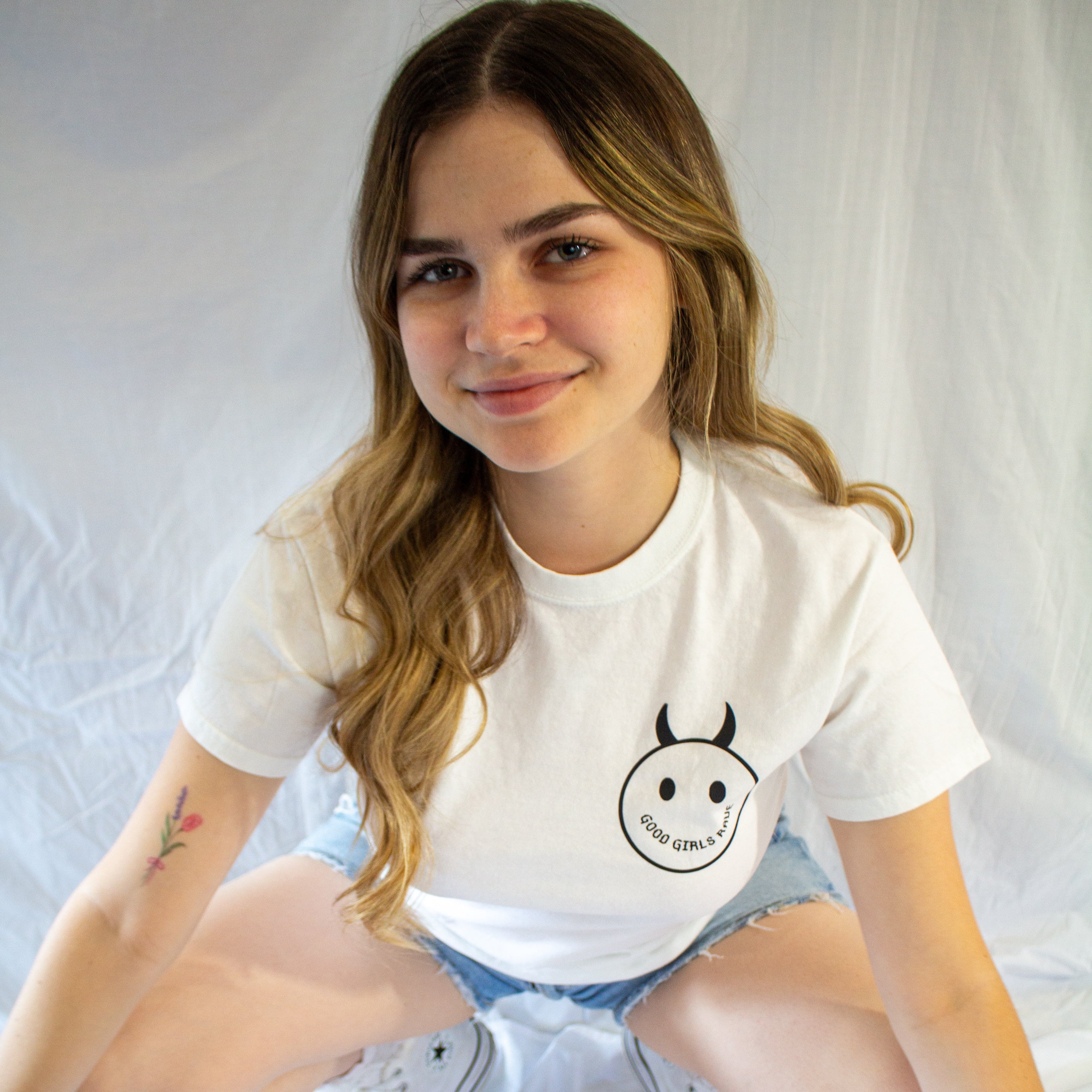 Devilish Good Girls Rave Unisex Tee
